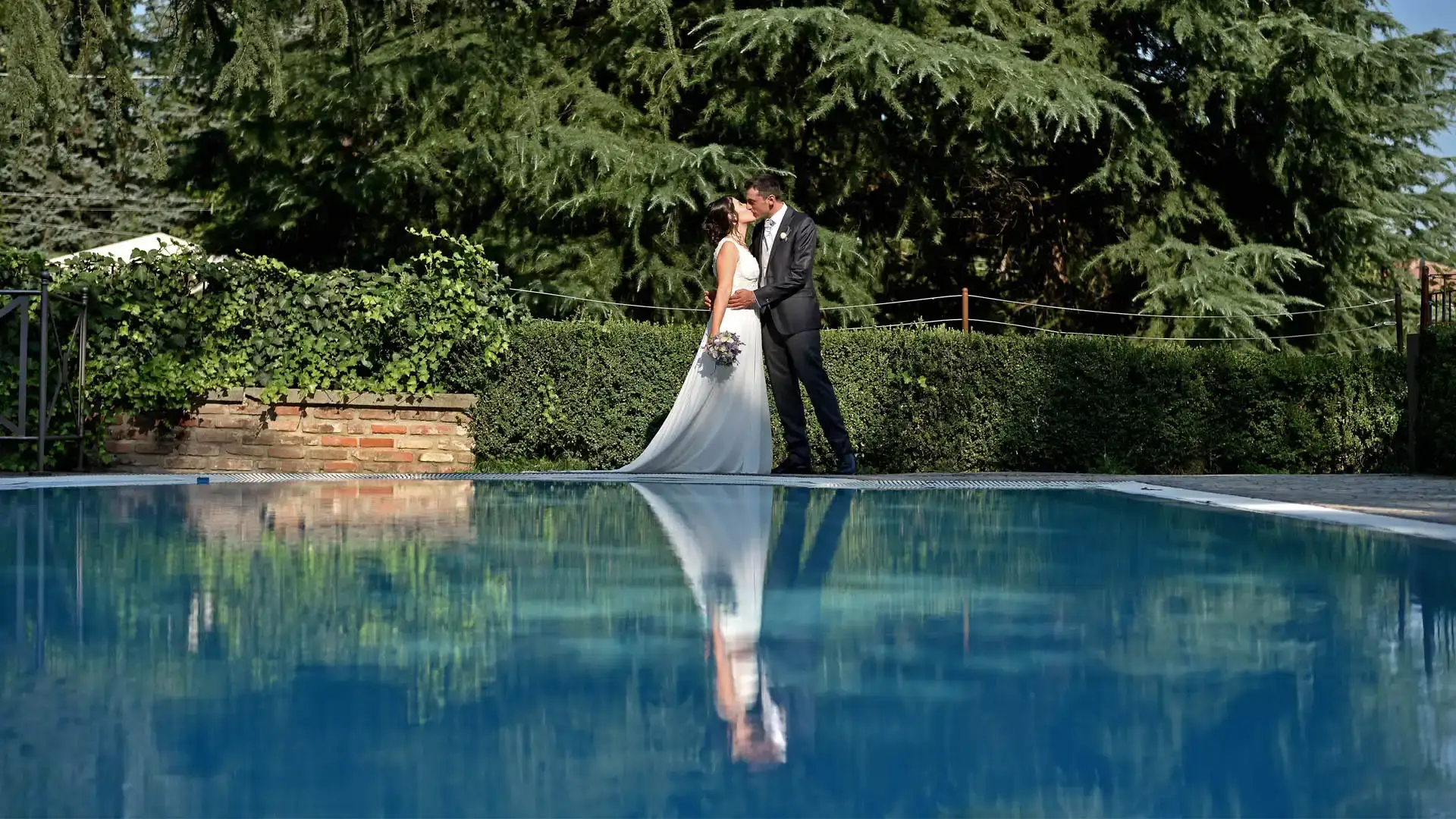 Sposa durante un servizio fotografico di matrimonio presso Villa Maison del Verte