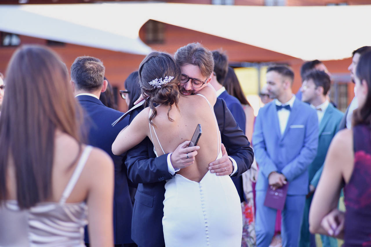 Tenuta Carretta a Piobesi d’Alba allestita per matrimonio civile all’aperto
